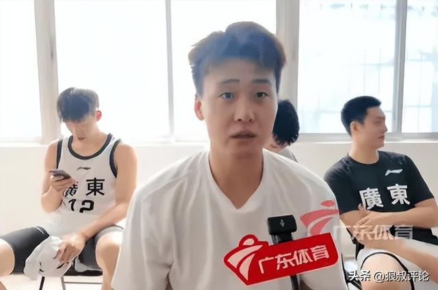 赵睿：很荣幸再次代表广东男篮打全运会 希望能在家门口拿冠军